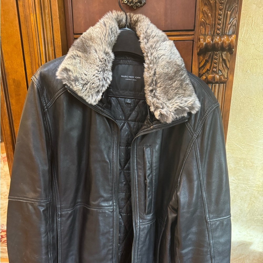 Marc New York Black genuine leather Jacket with genuine fur collar Size M